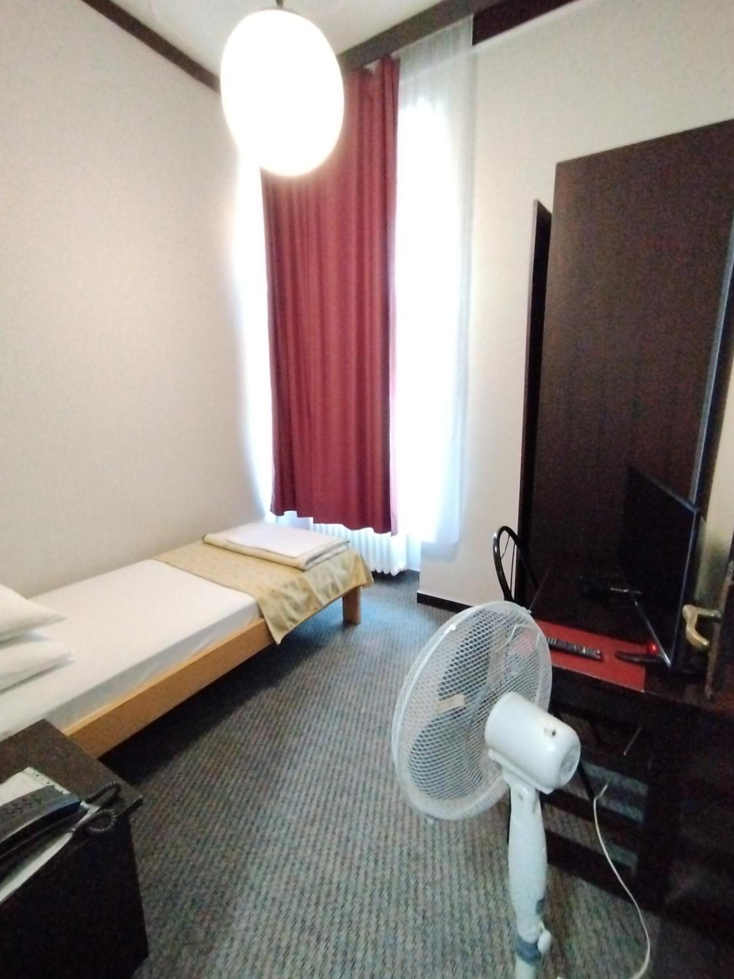 Hotel Vojvodina 노비사드 외부 사진