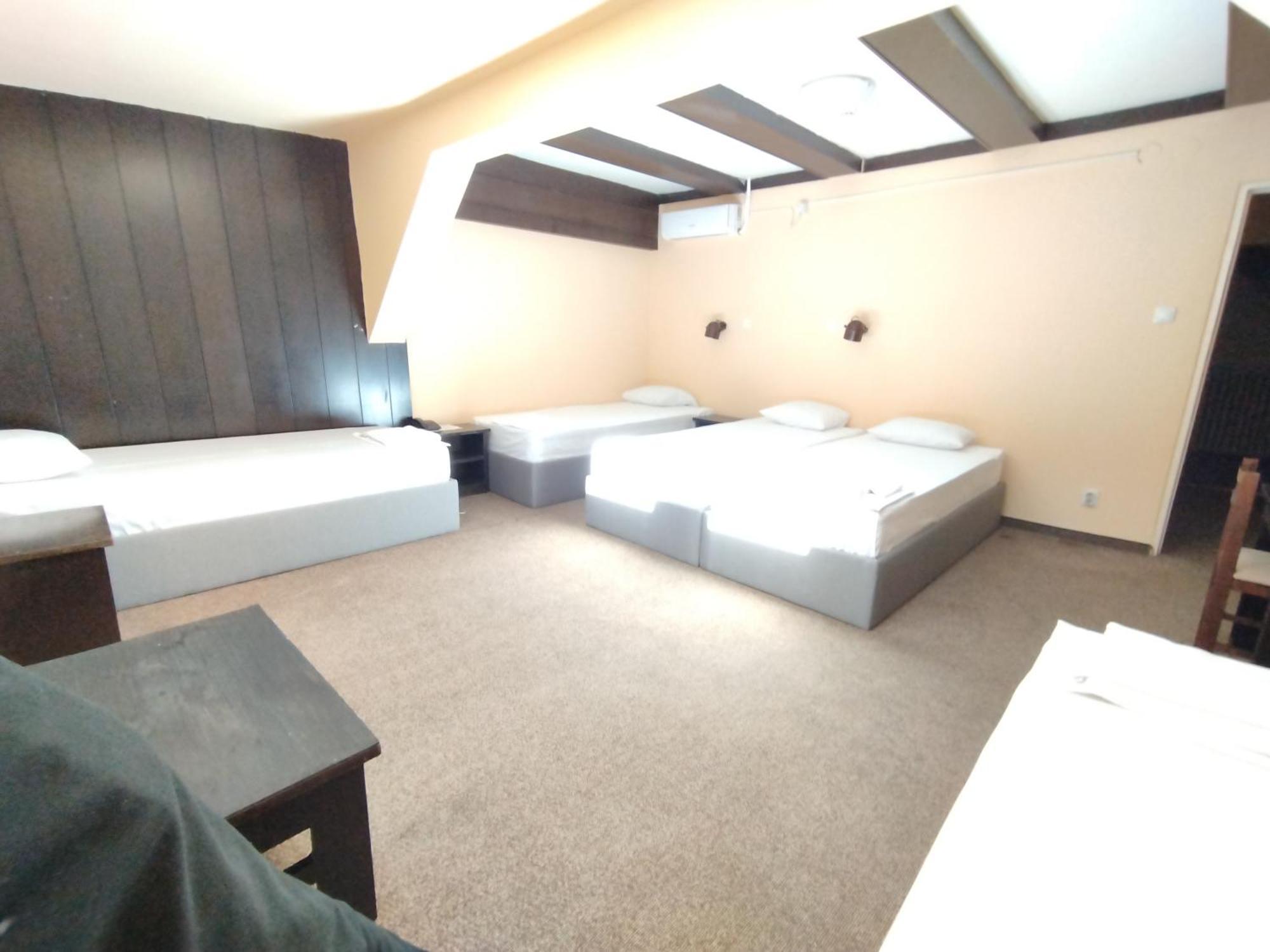 Hotel Vojvodina 노비사드 외부 사진