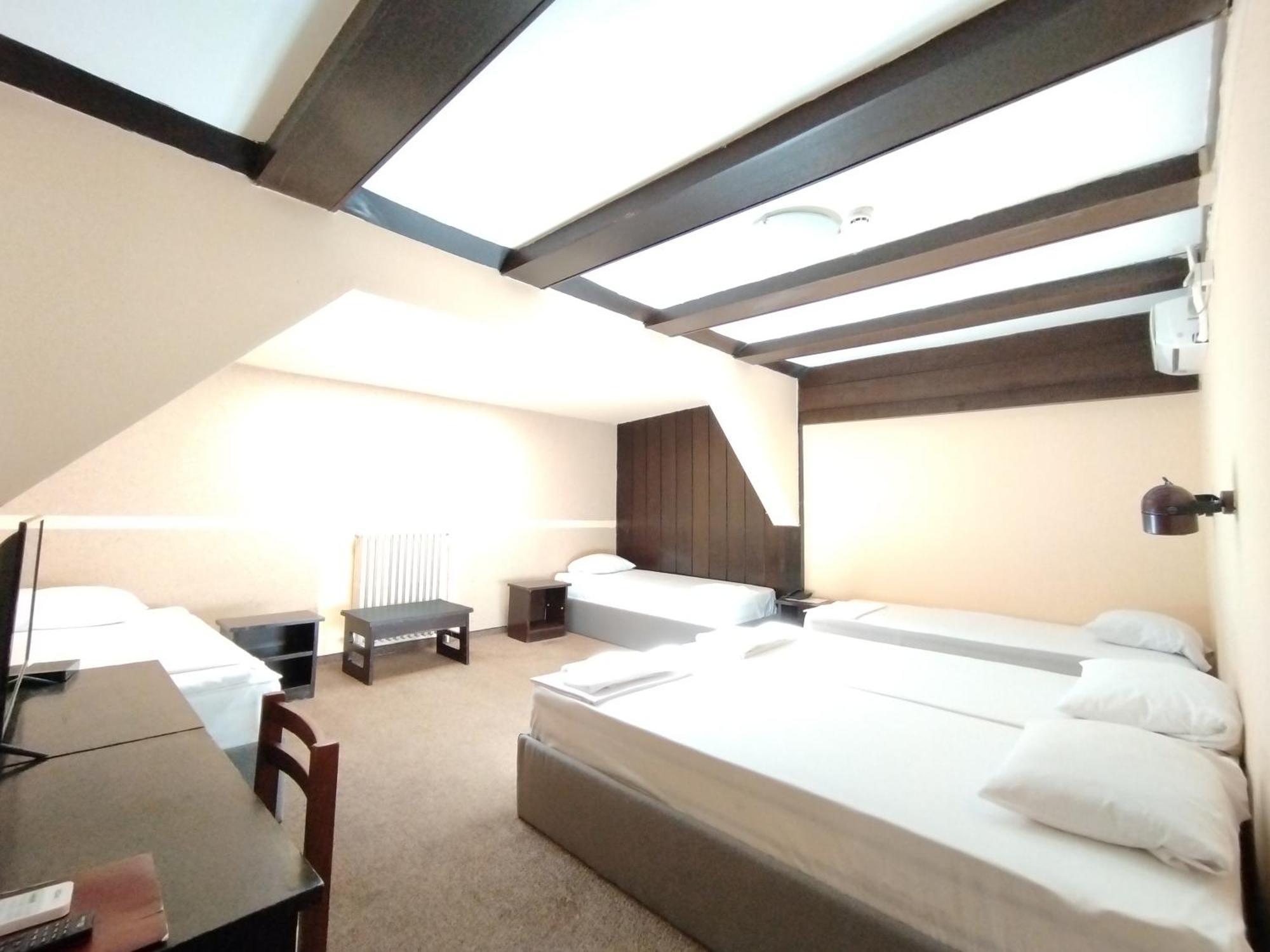 Hotel Vojvodina 노비사드 외부 사진