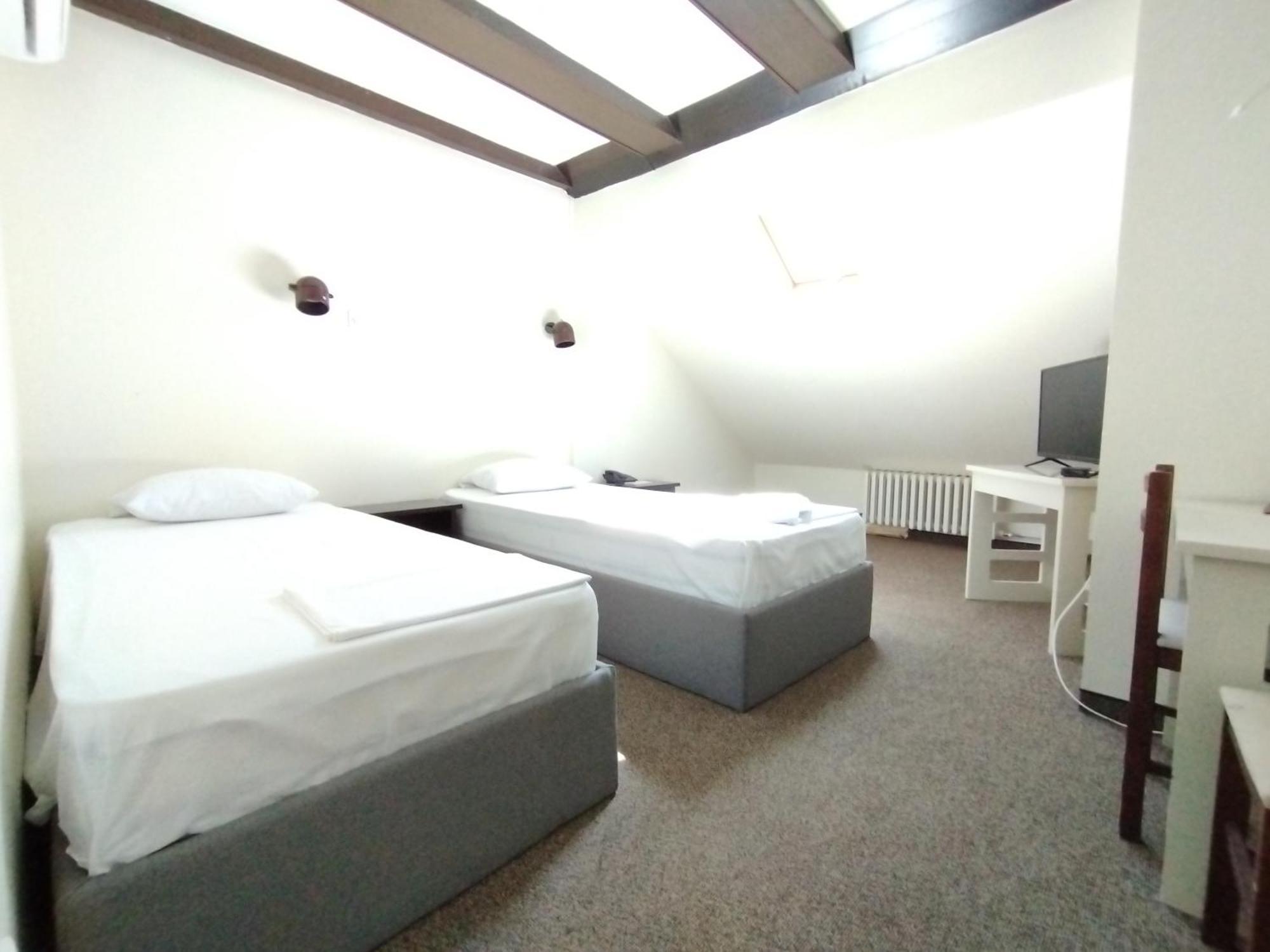 Hotel Vojvodina 노비사드 외부 사진